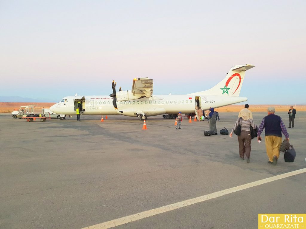 Airplane Casablanca to Ouarzazate 