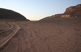 Vale de Foum Mharech no deserto do Saara