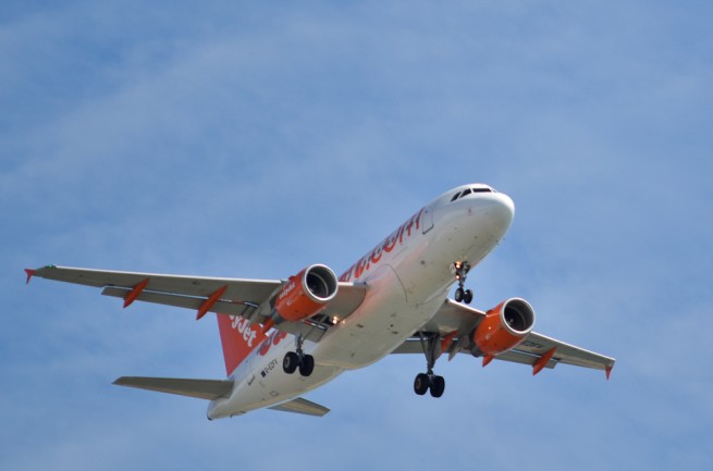 avião barato Marrakech Lisboa via Madrid