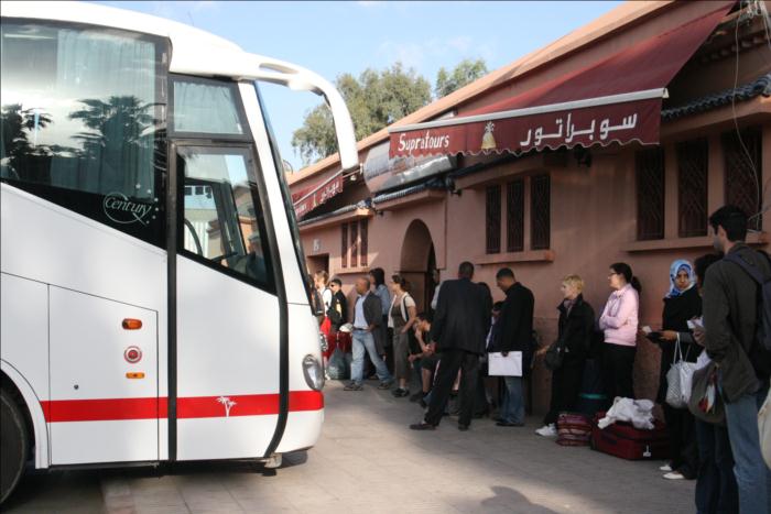 Autocarro Ouarzazate Tanger Marrocos